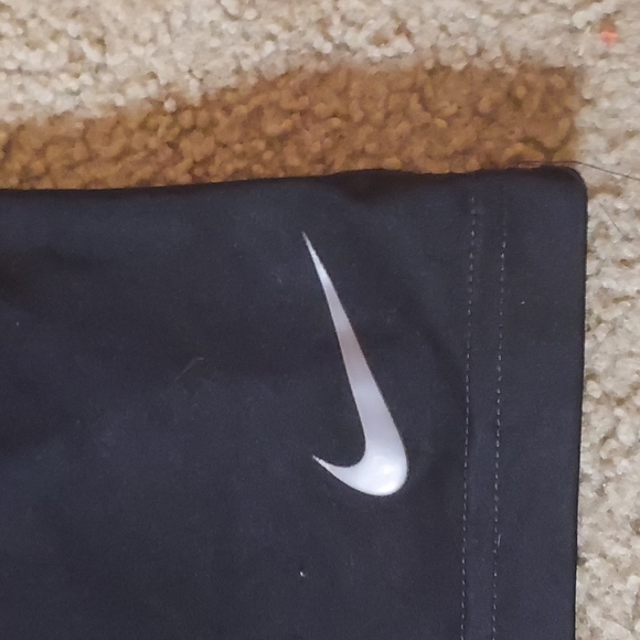 Shorts - Picture 3 of 4